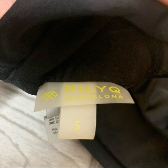 PilyQ gypsy embroidered bikini top - Picture 4 of 5